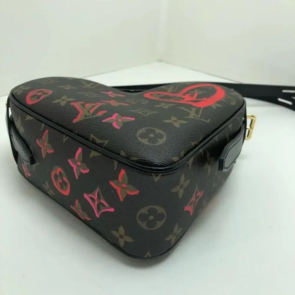 Louis Vuitton Women Pre-Loved Bag Very Good Condition